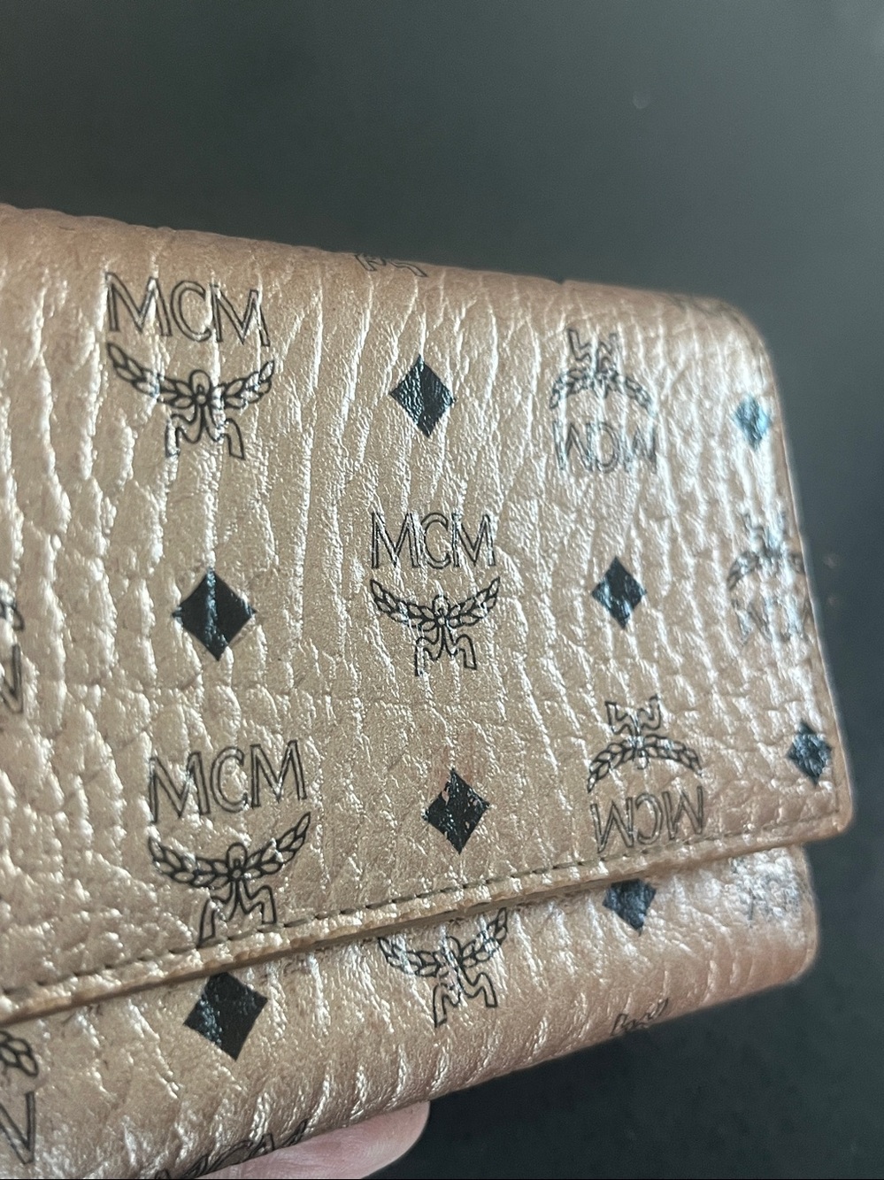 MCM Visetos Trifold Flap Snap Champange Metallic Leather Wallet - Picture 12 of 17